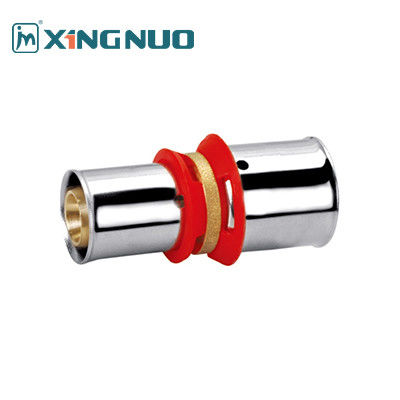 Acessórios de compressão de cobre para aplicações industriais resistentes a pressões de até 150 PSI
