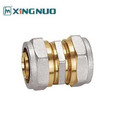 Acessórios de compressão de latão polido com manilha cromada Material de encanamento de latão Acessórios de compressão de tomada de Pex